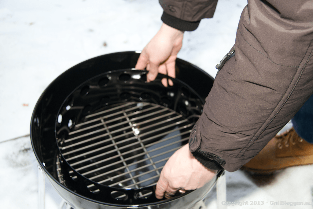 WSM Weber Smokey Mountain Cooker montering 16