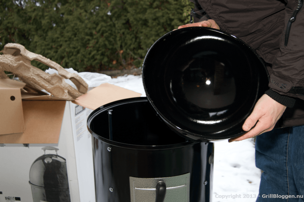 WSM Weber Smokey Mountain Cooker montering 23